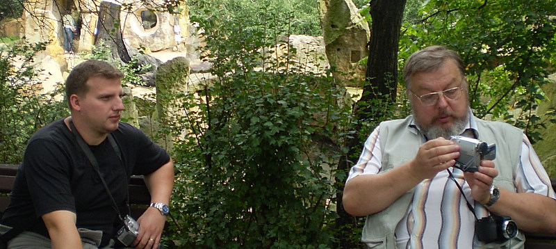Syn a otec v zoo - foto Y.Votýpková